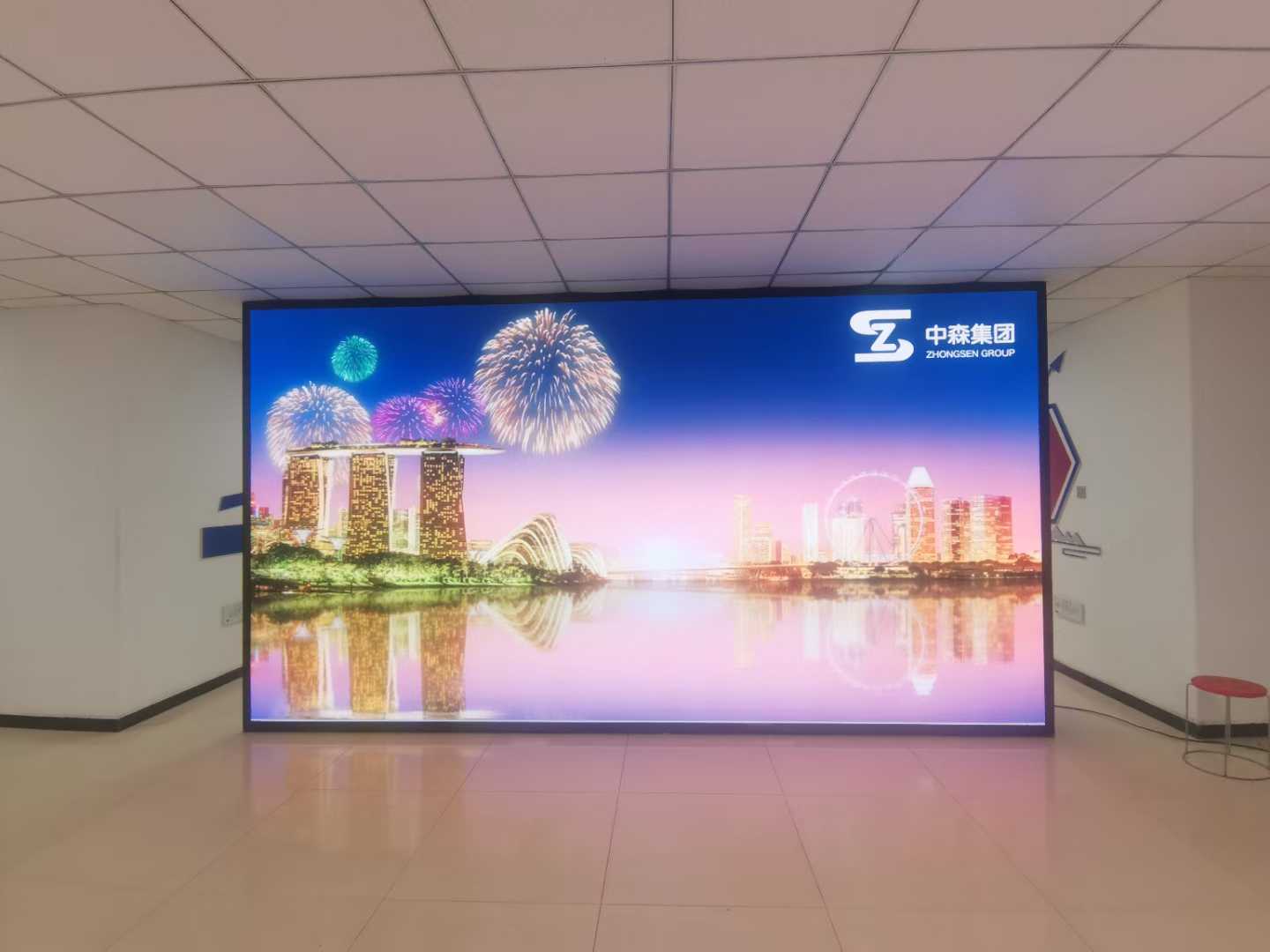 重庆渝北区某企业大楼LED显示屏安装案例